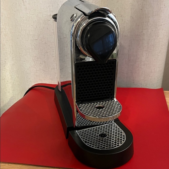 Other - Nespresso coffee Machine C112